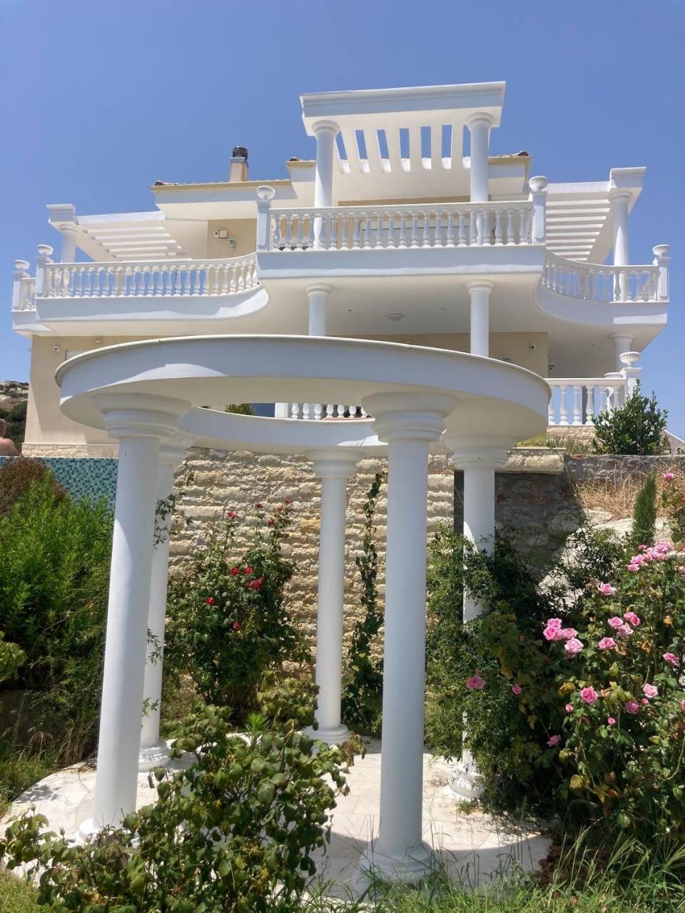 Villa Ulyana Kriaritsi - Athos Sea View & Spa 外观 照片